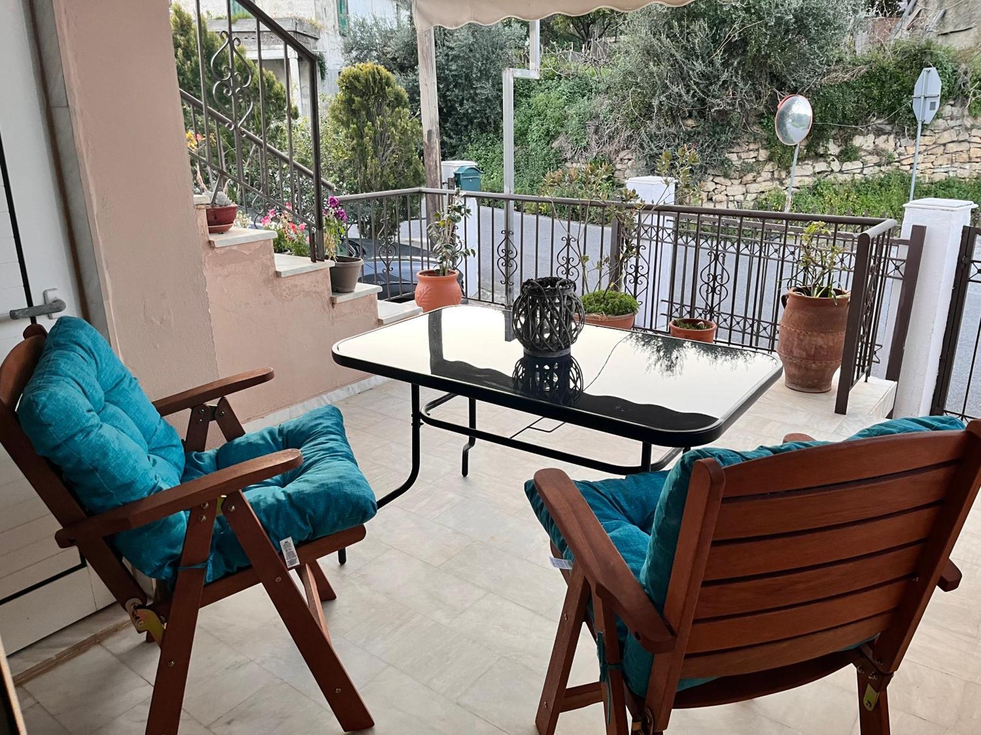 Villa Achilleas Deluxe Αpartment -Pet Friendly-Parking-Mountain View à Kotsianá Extérieur photo