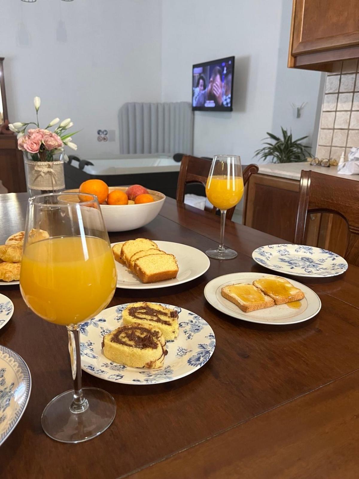 Villa Achilleas Deluxe Αpartment -Pet Friendly-Parking-Mountain View à Kotsianá Extérieur photo