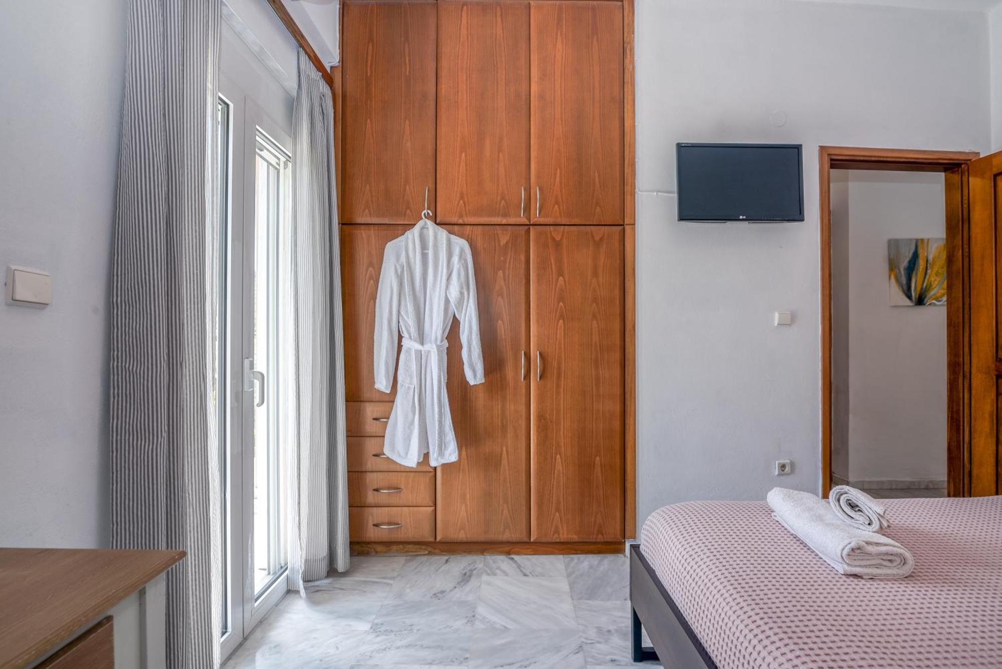 Villa Achilleas Deluxe Αpartment -Pet Friendly-Parking-Mountain View à Kotsianá Extérieur photo